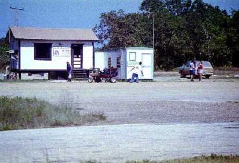 fb000255.jpg